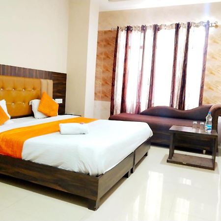 Hotel Sukhman Residency Amritsar Exterior foto