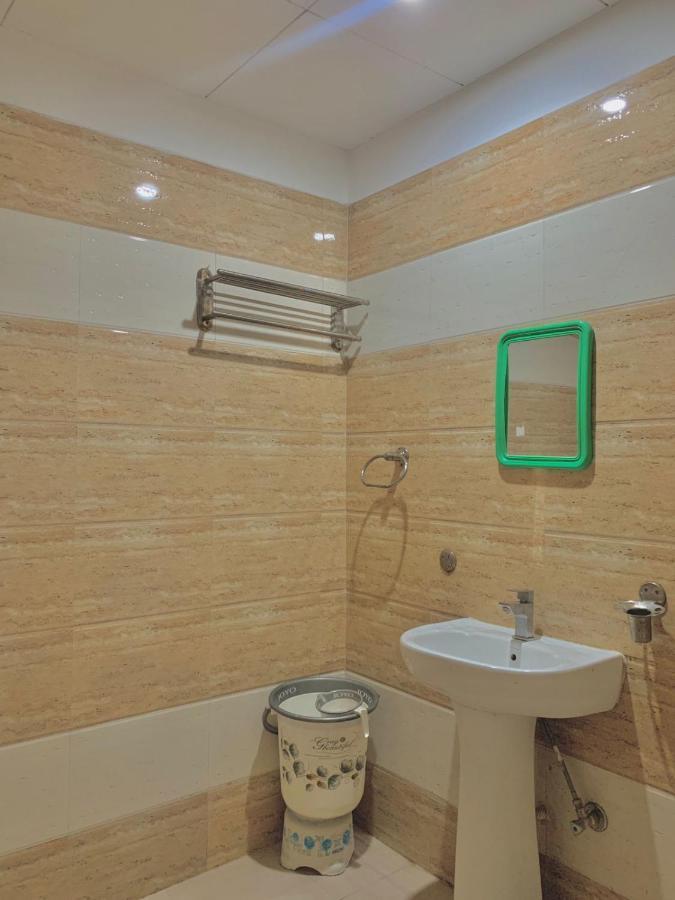 Hotel Sukhman Residency Amritsar Exterior foto