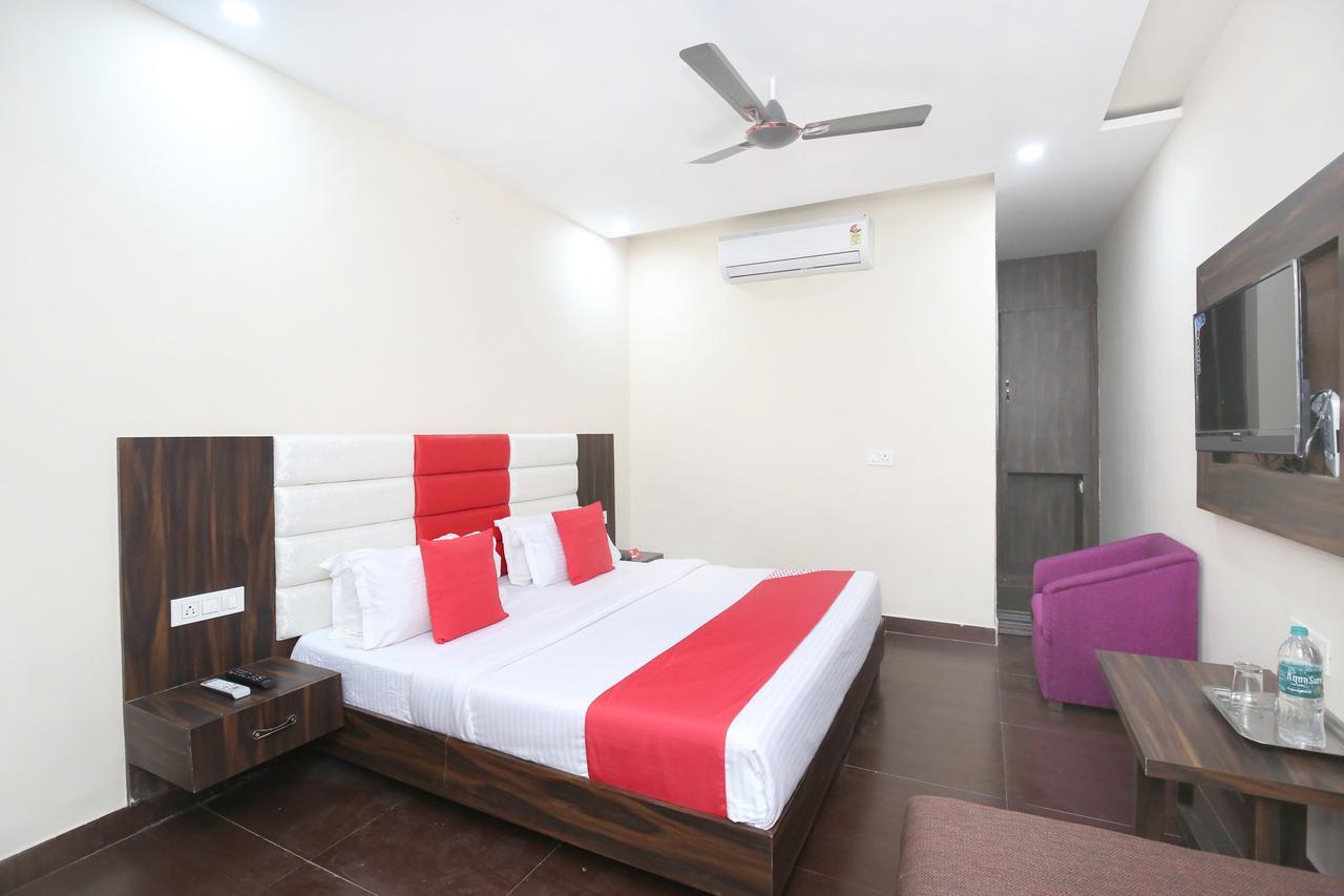 Hotel Sukhman Residency Amritsar Exterior foto