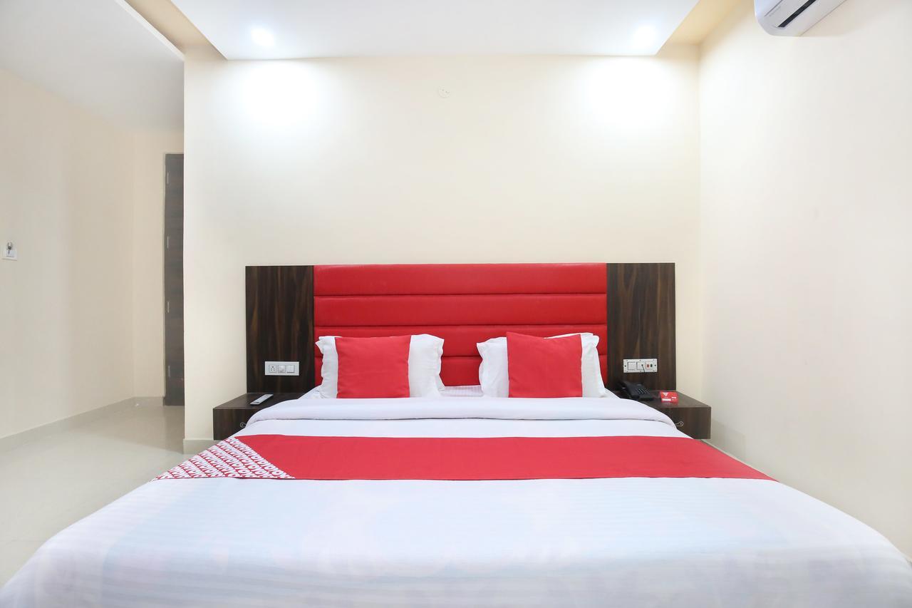 Hotel Sukhman Residency Amritsar Exterior foto