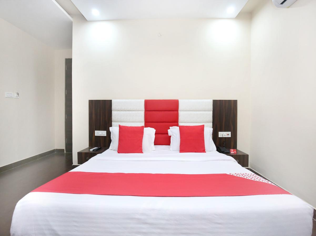 Hotel Sukhman Residency Amritsar Exterior foto