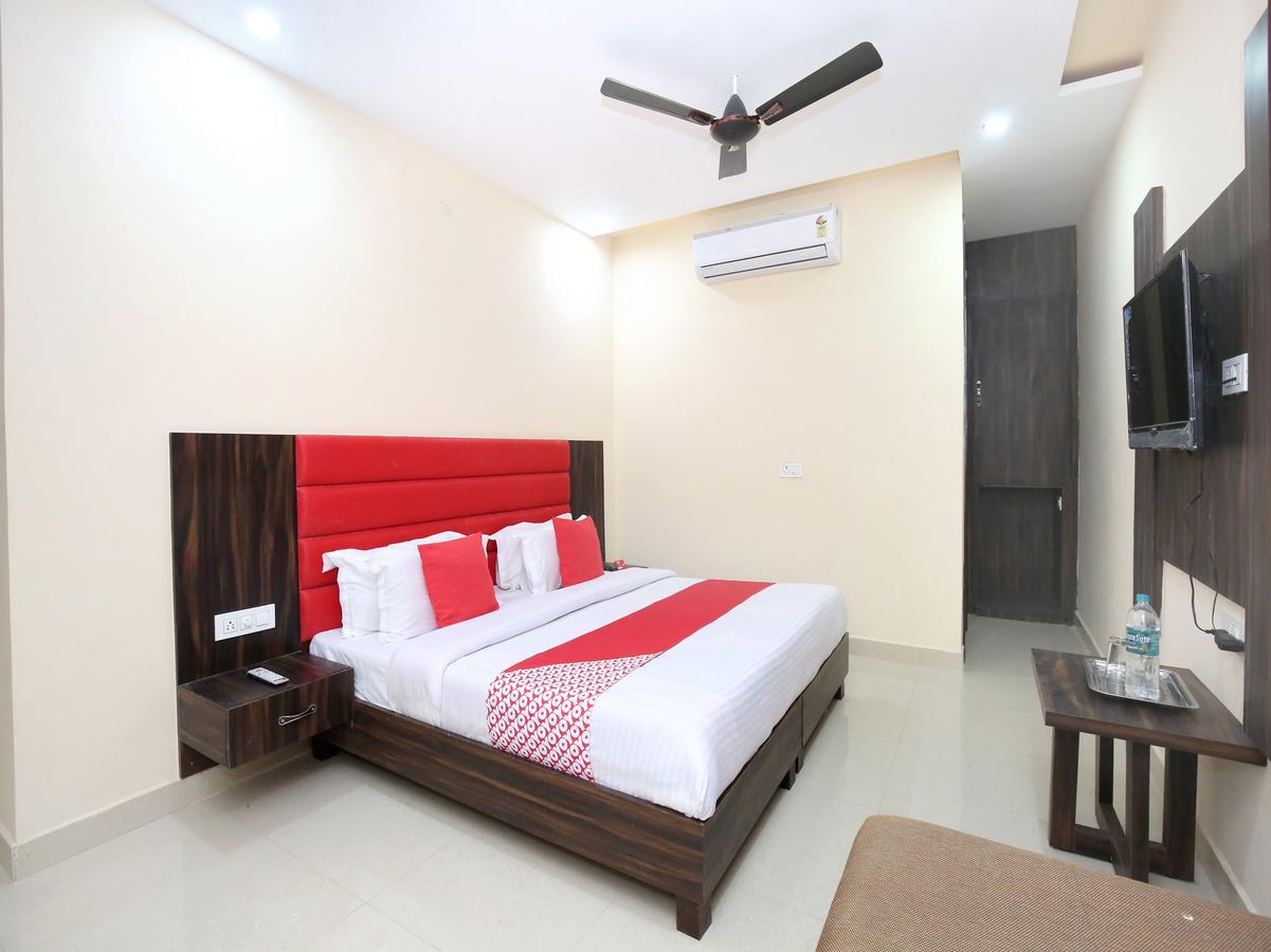 Hotel Sukhman Residency Amritsar Exterior foto