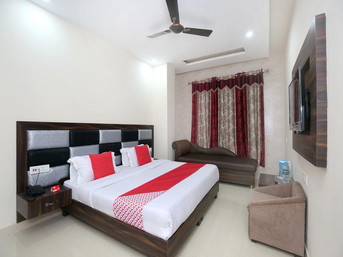 Hotel Sukhman Residency Amritsar Exterior foto