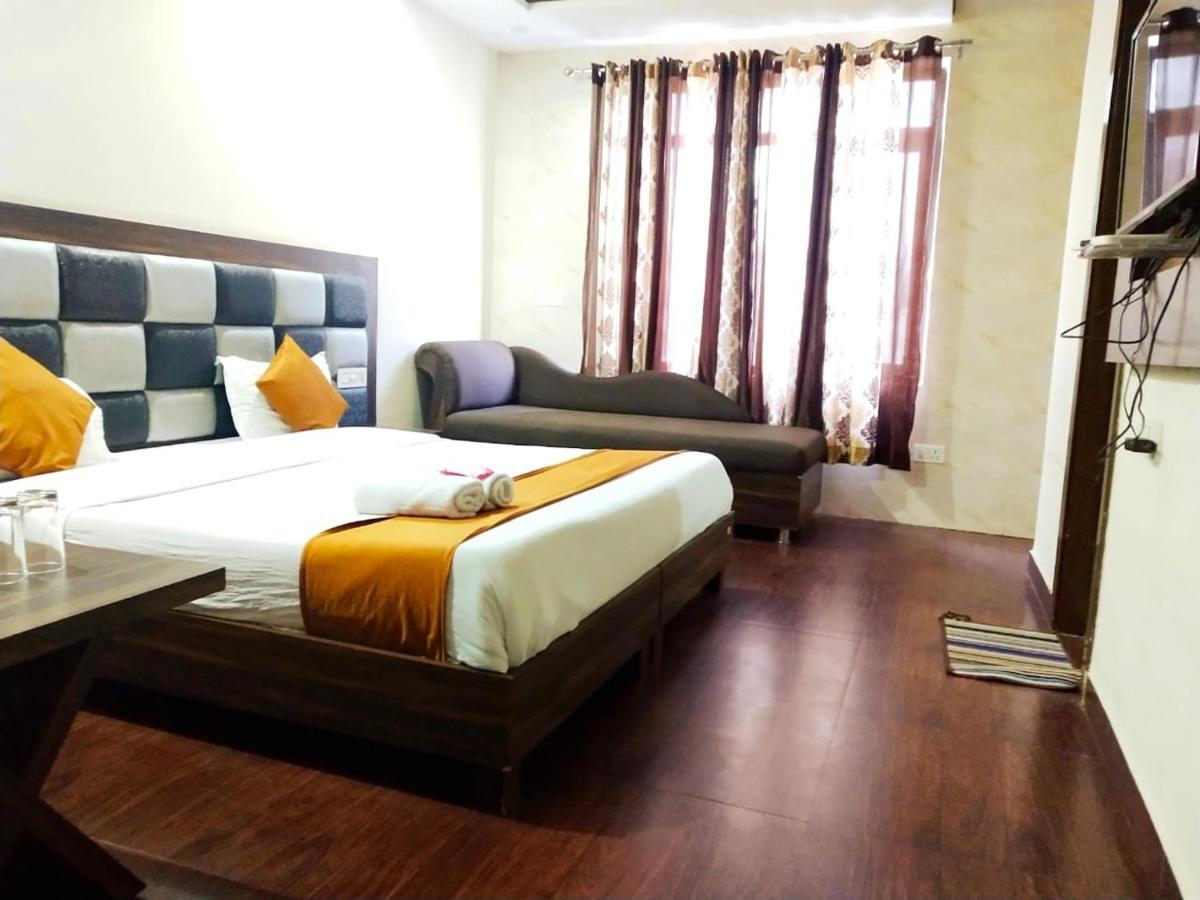 Hotel Sukhman Residency Amritsar Exterior foto