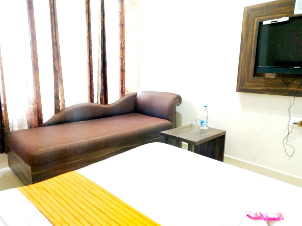 Hotel Sukhman Residency Amritsar Exterior foto