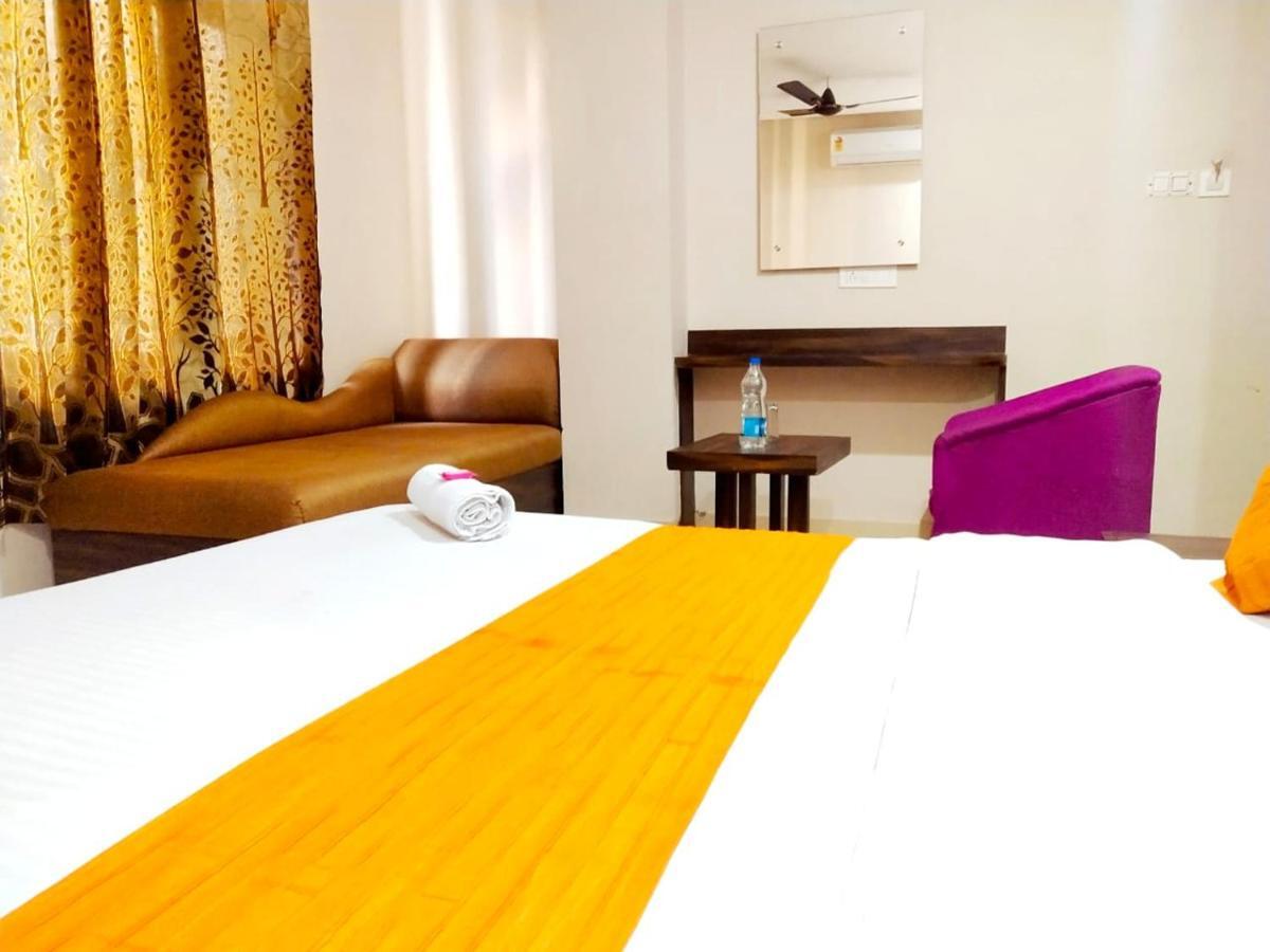Hotel Sukhman Residency Amritsar Exterior foto