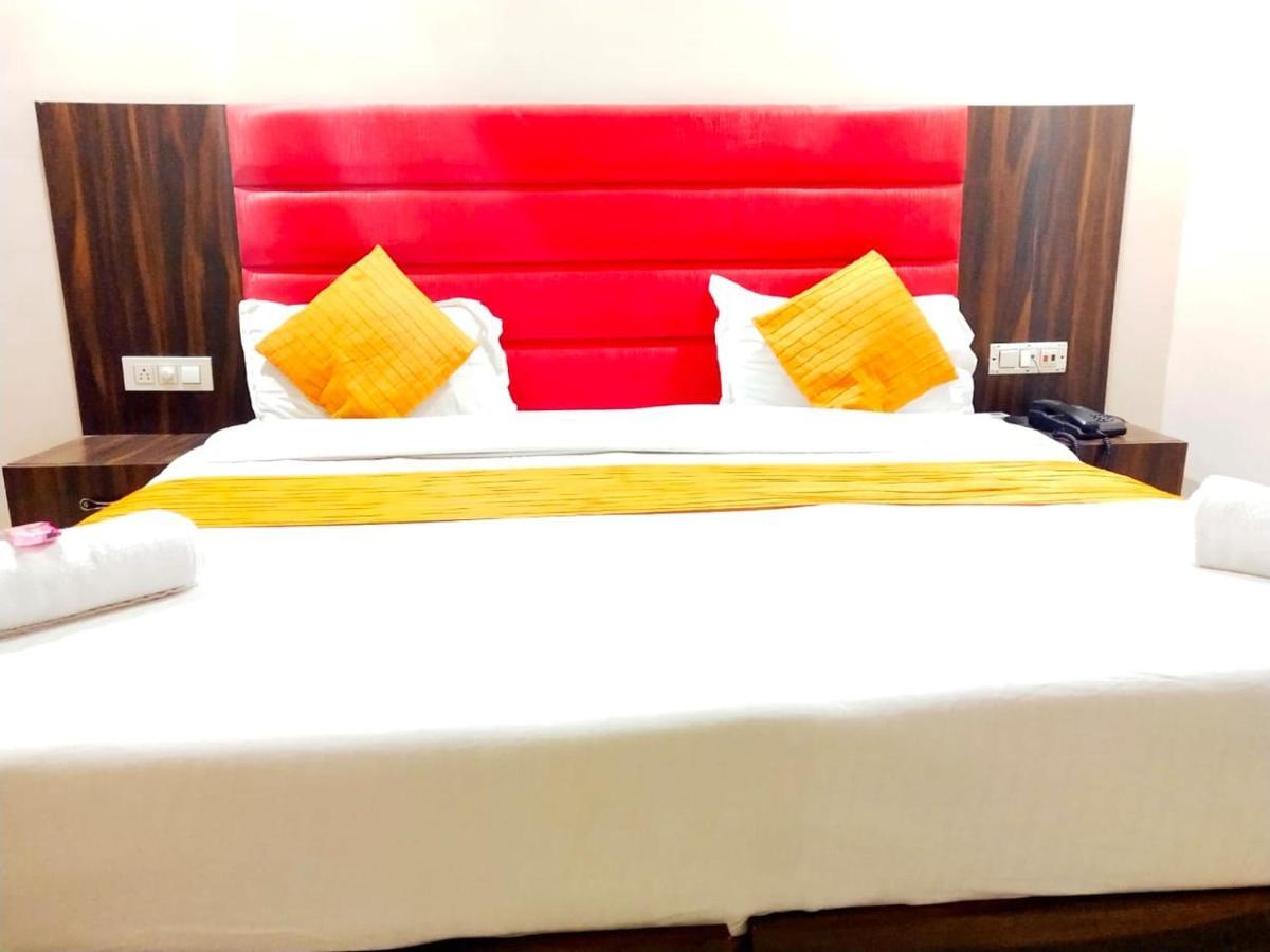 Hotel Sukhman Residency Amritsar Exterior foto